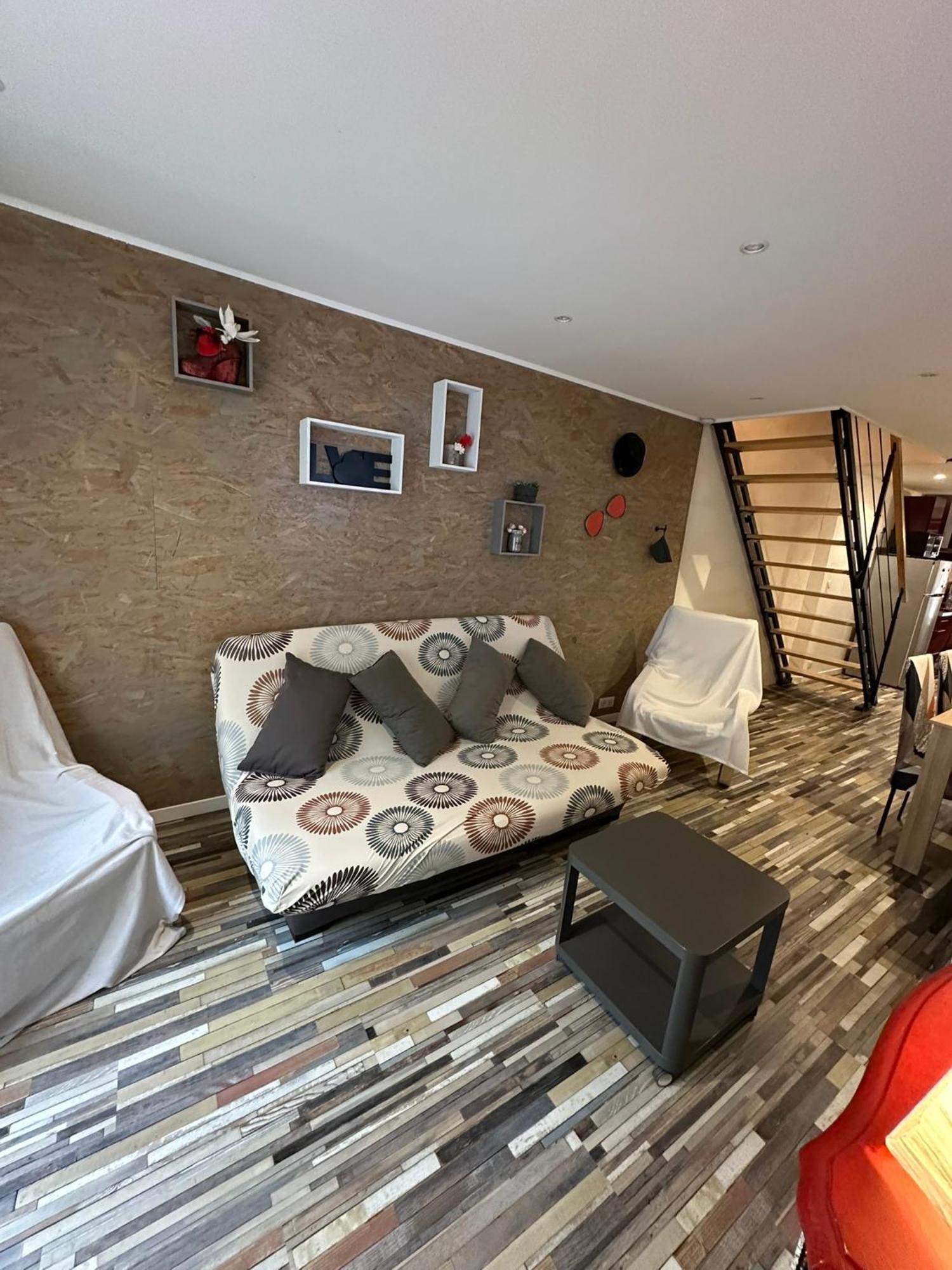 Loc'Apparts Beaumont-sur-Oise Екстериор снимка